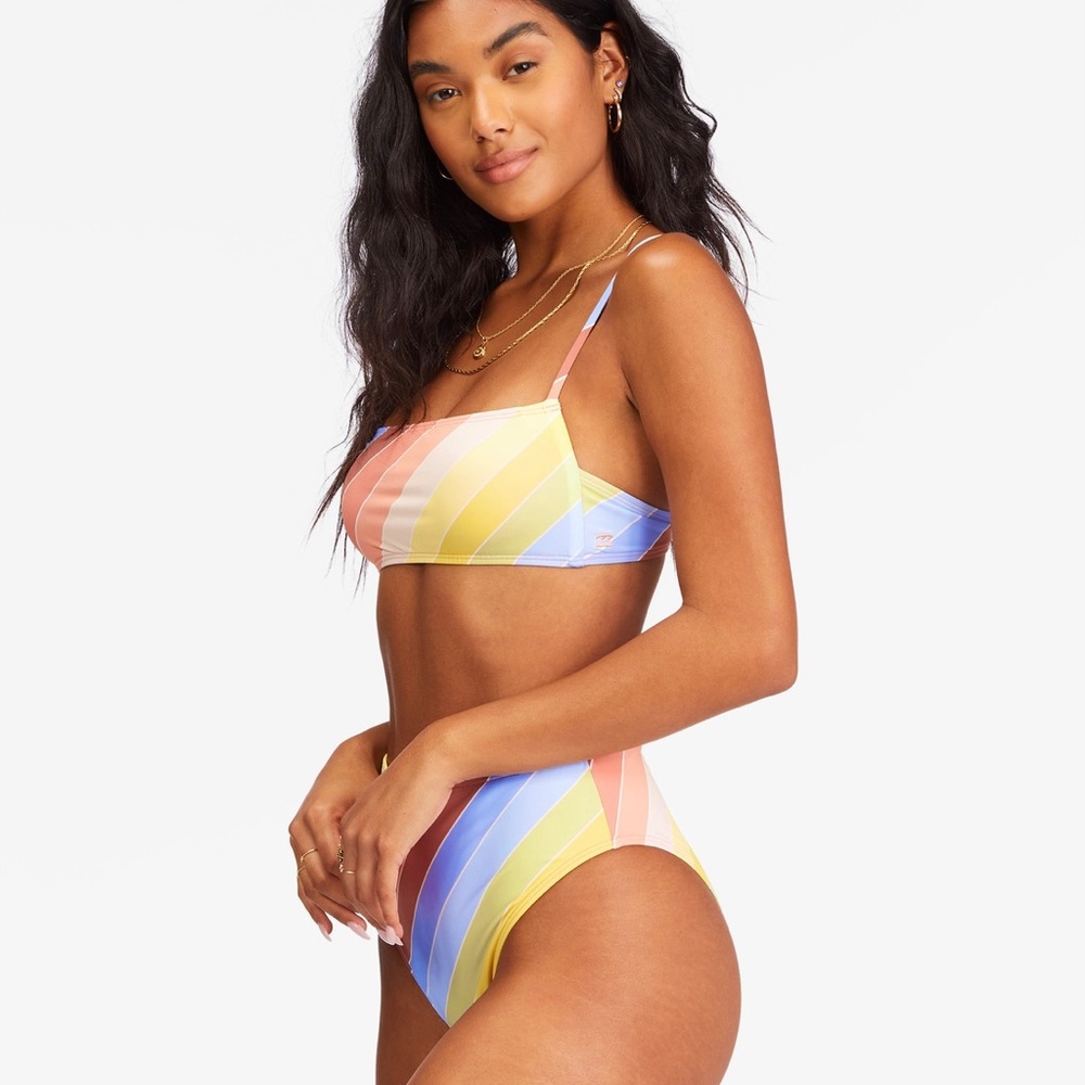 π₯π₯BILLABONG - BRIGHTER DAZE SQUARE RUCHED BRALETTE RISE BIKINI SETπ₯π₯ - Picture 4 of 9